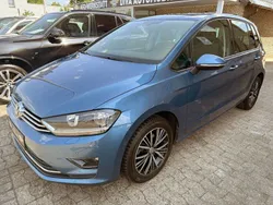Blau Gebraucht 2016 VW Golf Sportsvan Allstar Van / Kleinbus | 15.999 € (Etwas zu teuer)