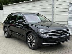Grenadillschwarz meta... Neu 2025 VW Touareg Elegance SUV | 67.890 €