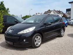 Schwarz Gebraucht 2010 Peugeot 207 Urban Move Kombi | 3.780 € (Fairer Preis)