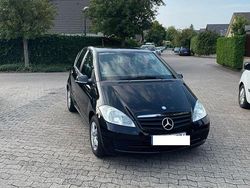 Schwarz Gebraucht 2009 Mercedes A150 Kleinwagen | 2.700 € (Guter Preis)