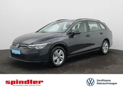 Uranograu Gebraucht 2024 VW Golf VIII Life Kombi | 25.980 € (Guter Preis)