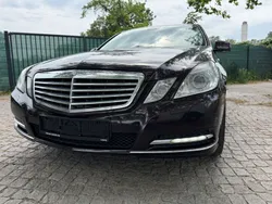 Braun Gebraucht 2010 Mercedes E220 Elegance Limousine | 6.900 € (Superpreis)