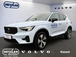 Blau Gebraucht 2024 Volvo XC40 Plus SUV | 38.450 € (Fairer Preis)