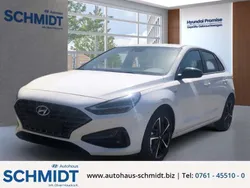 Atlas white Gebraucht 2024 Hyundai i30 Advantage Limousine | 22.990 € (Fairer Preis)