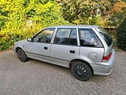 Silber Gebraucht 2000 Suzuki Swift Kleinwagen | 250 € (Superpreis)
