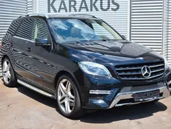 Obsidianschwarz metalliclack Gebraucht 2014 Mercedes ML350 AMG line SUV | 20.990 € (Superpreis)