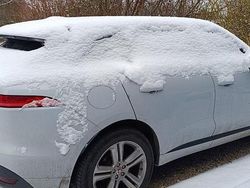 Weiß Gebraucht 2016 Jaguar F-Pace R-Sport SUV | 16.999 € (Teuer)