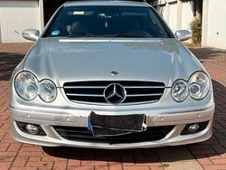 Silber Gebraucht 2005 Mercedes CLK220 Avantgarde Coupé | 5.800 € (Etwas zu teuer)
