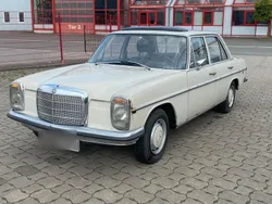 Beige Gebraucht 1970 Mercedes W115 Limousine | 5.995 €