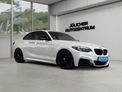 Weiß Gebraucht 2018 BMW 218 M Sport Coupé | 21.490 € (Fairer Preis)