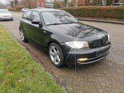 Schwarz Gebraucht 2010 BMW 116 Kleinwagen | 2.750 € (Fairer Preis)