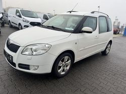 Weiß Gebraucht 2008 Skoda Roomster Comfort Van / Kleinbus | 2.990 € (Fairer Preis)