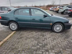 Grün Gebraucht 2002 Toyota Avensis Terra Limousine | 1.990 € (Fairer Preis)