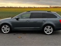 Grau Gebraucht 2017 Skoda Octavia Kombi | 13.800 € (Etwas zu teuer)