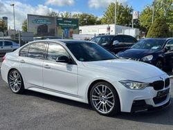 Weiß Gebraucht 2013 BMW 320 M Sport Limousine | 13.990 € (Teuer)