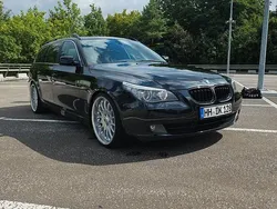 Schwarz Gebraucht 2007 BMW 530 Sport Line Kombi | 10.500 € (Teuer)