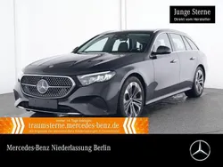 Grau Gebraucht 2024 Mercedes E300 Avantgarde Kombi | 50.990 € (Guter Preis)