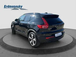 Onyx black (schwarz) Gebraucht 2023 Volvo XC40 Core SUV | 30.940 € (Guter Preis)