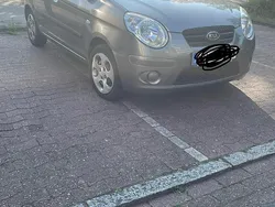 Silber Gebraucht 2009 Kia Picanto Kleinwagen | 1.650 €