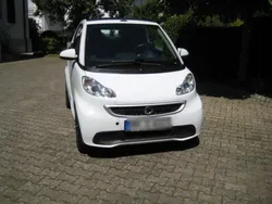 Weiß Gebraucht 2013 Smart ForTwo Cabrio Cabrio | 6.900 € (Etwas zu teuer)