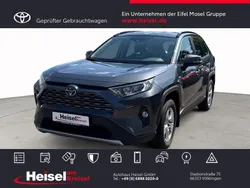Grau Gebraucht 2021 Toyota RAV4 Hybrid Team SUV | 27.590 € (Guter Preis)