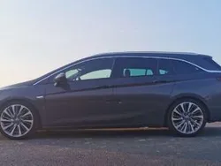 Grau Gebraucht 2016 Opel Astra Innovation Kombi | 8.400 € (Guter Preis)