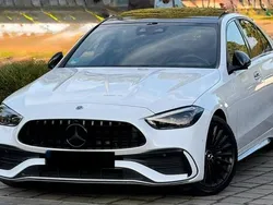 Weiß Gebraucht 2022 Mercedes 300 AMG Limousine | 53.000 €