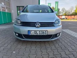 Reflexsilber metallic Gebraucht 2010 VW Golf Plus Cross Highline Van / Kleinbus | 9.900 € (Etwas zu teuer)