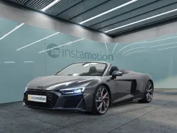 Grau Gebraucht 2022 Audi R8 Spyder Ambiente Cabrio | 131.100 € (Fairer Preis)