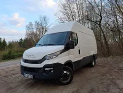 Weiß Gebraucht 2018 Iveco Daily Van | 21.200 € (Guter Preis)
