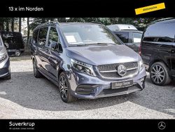 Blau Gebraucht 2023 Mercedes V300 AMG Van / Kleinbus | 57.350 € (Superpreis)