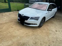 Weiß Gebraucht 2017 Skoda Superb SportLine Kombi | 20.600 € (Fairer Preis)