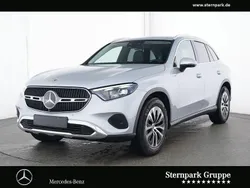 Lack hightechsilber Gebraucht 2024 Mercedes GLC200 SUV | 53.890 € (Teuer)