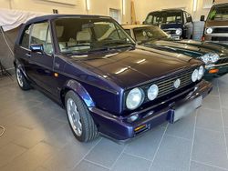 Blau Gebraucht 1993 VW Golf Cabriolet Classicline Cabrio | 15.490 €