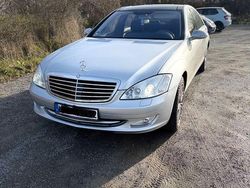 Silber Gebraucht 2009 Mercedes S450 Limousine | 13.000 € (Teuer)
