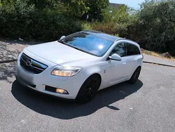 Weiß Gebraucht 2010 Opel Insignia Kombi | 4.444 € (Etwas zu teuer)