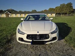 Weiß Gebraucht 2014 Maserati Ghibli Coupé | 28.500 €