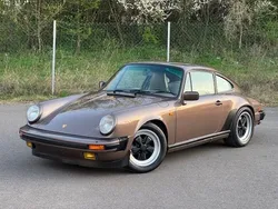Braun Gebraucht 1986 Porsche 911 Carrera Coupé | 64.999 €