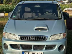 Blau Gebraucht 2009 Hyundai H-1 Van / Kleinbus | 4.990 €