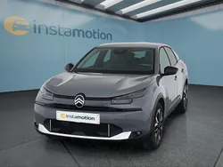 Grün Neu 2025 Citroën C4 Limousine | 24.499 € (Teuer)