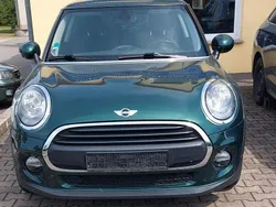 Grün Gebraucht 2017 Mini ONE Kleinwagen | 9.300 € (Fairer Preis)