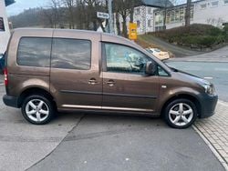 Braun Gebraucht 2012 VW Caddy Van / Kleinbus | 7.600 € (Etwas zu teuer)