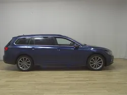 Blau Gebraucht 2021 VW Passat Business Kombi | 17.380 € (Superpreis)
