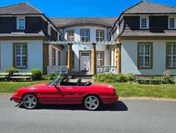 Rot Gebraucht 1993 Alfa Romeo Spider Cabrio | 24.900 €