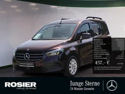 Rot / rubellitrot Gebraucht 2024 Mercedes T180 Progressive Van / Kleinbus | 30.460 € (Teuer)