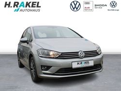Silber Gebraucht 2016 VW Golf Sportsvan Allstar Van / Kleinbus | 13.450 € (Teuer)