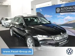 Schwarz perleffekt Gebraucht 2022 Skoda Superb Ambition Kombi | 25.900 € (Guter Preis)