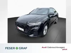 Mythosschwarz metallic Gebraucht 2025 Audi Q8 S-Line SUV | 89.990 €