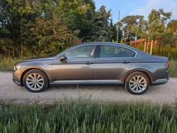 Gebraucht 2015 VW Passat Highline Limousine | 11.200 € (Fairer Preis)