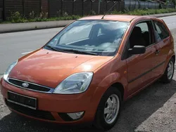 Orange Gebraucht 2003 Ford Fiesta Kleinwagen | 1.349 € (Fairer Preis)